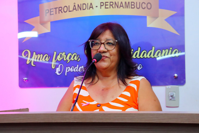 Secretária Maria Helena destaca avanços e parcerias durante criação da Comissão Municipal de Cultura em Petrolândia