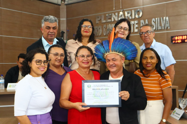 Câmara Municipal realiza sessão ordinária com apresentação de moções, indicações e projetos de resolução voltados à valorização social e melhorias estruturais