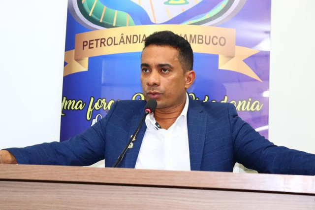 Vereador Evaldo da Melancia apresenta indicações nas áreas de educação especial e desenvolvimento rural em Petrolândia