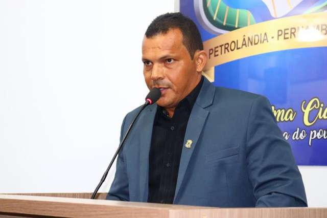 Vereador Jadinho da Clínica apresenta indicações voltadas à saúde e acessibilidade