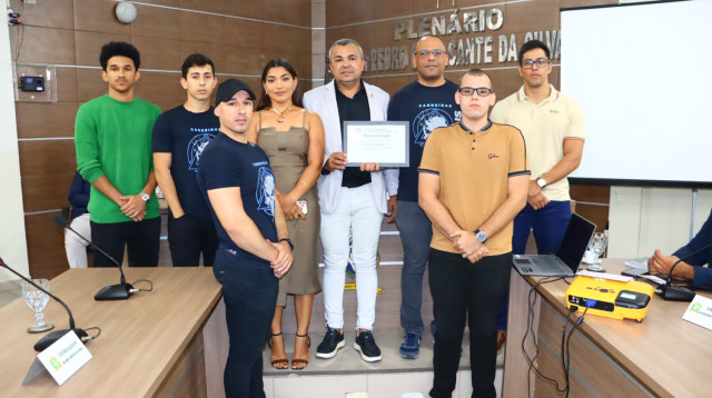 Câmara concede Moção de Aplausos a alunos aprovados no concurso da Polícia Militar de Pernambuco